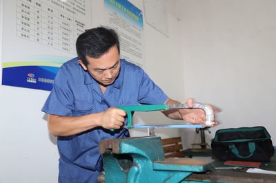 朱峰:80后黨員小伙 平凡崗位詮釋&ldquo;工匠精神&rdquo;